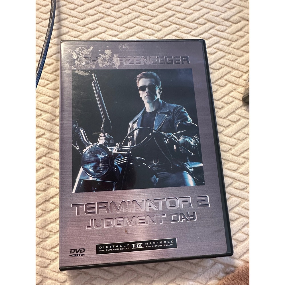Artisan Terminator 2 Judgment Day DVD Widescreen Good Arnold Schwarzenegger THX